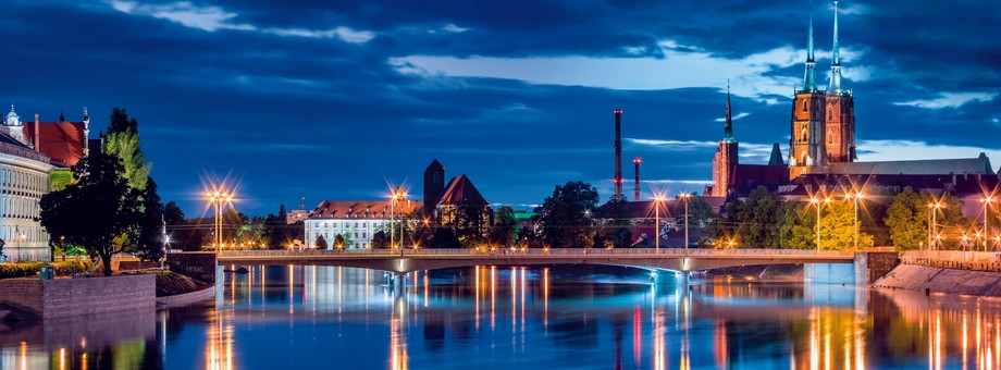 Wrocław jest jednym z najdynamiczniej rozwijających się miast w Polsce. Na tutejszych uczelniach studiuje ponad 100 tys. studentów.