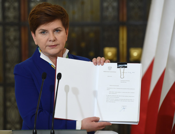 Premier Beata Szydło prezentuje projekt 500+