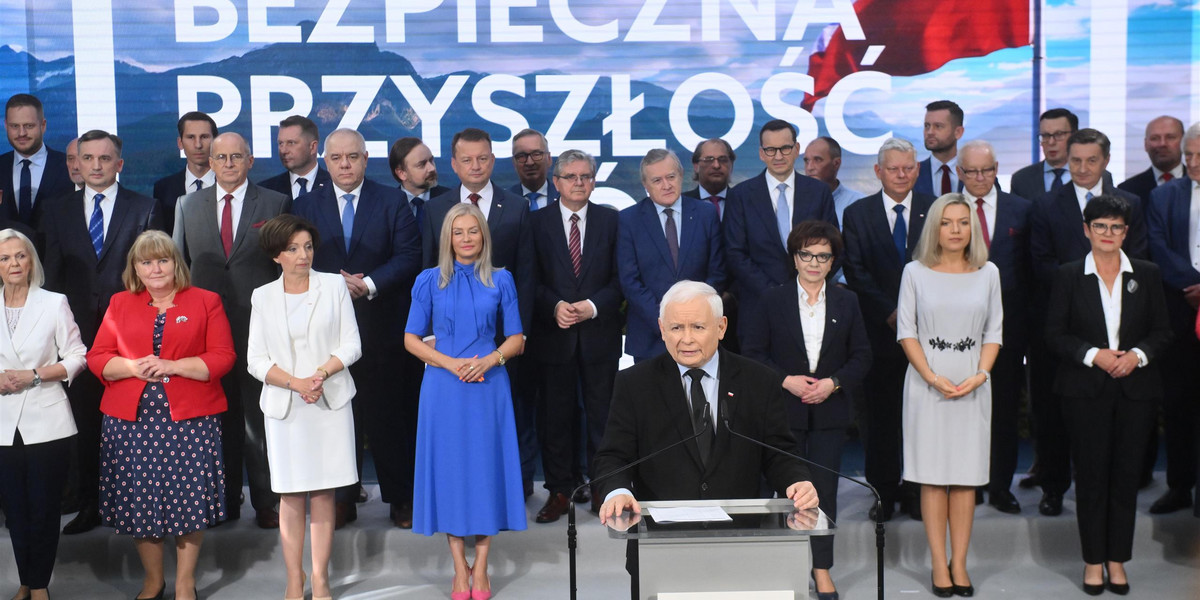 PiS ujawnił "jedynki" na listach wyborczych do Sejmu! Jest wiele niespodzianek.