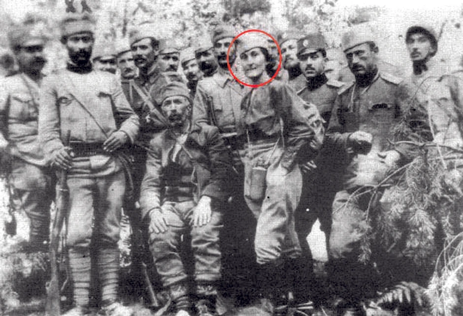 Punih 27 dana pešačili su ka Solunskom frontu, odlučni da pomognu u presudnoj bici, među njima i Ljubica Čakarević