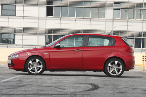 Alfa Romeo 147 1.9 JTDM Q2 - Pewniak w każdym zakręcie