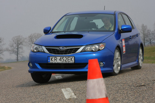 Subaru Impreza WRX niepozorny kompakt