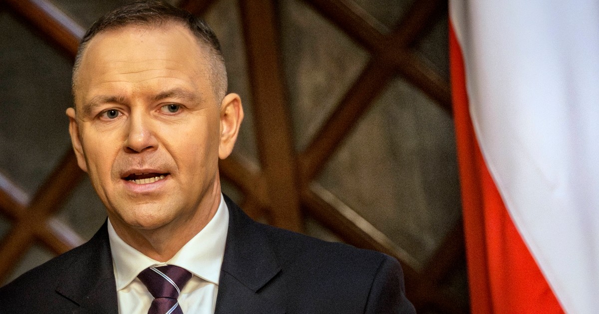 Majmurek: Karol Nawrocki zapewnia, iż nie wymięka. Chyba, iż przed Smerfem Malarzem