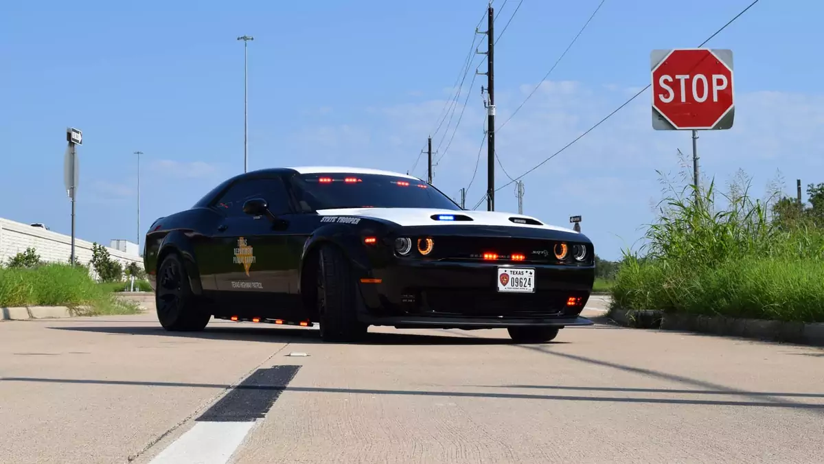 Dodge Challenger Hellcat SRT w służbie teksaskiej policji