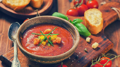 Zupa gazpacho. Prosty przepis na pełne witamin danie hiszpańskie