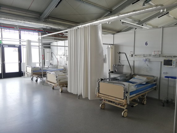 Szpital polowy przy ul. Rakietowej we Wrocławiu