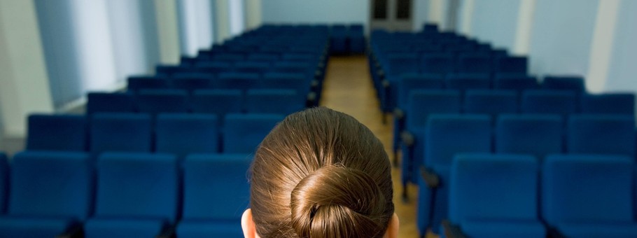 Lecturer in hall