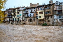 Real Madryt nie zagra z Valencią. W Hiszpanii ogłoszono żałobę narodową.