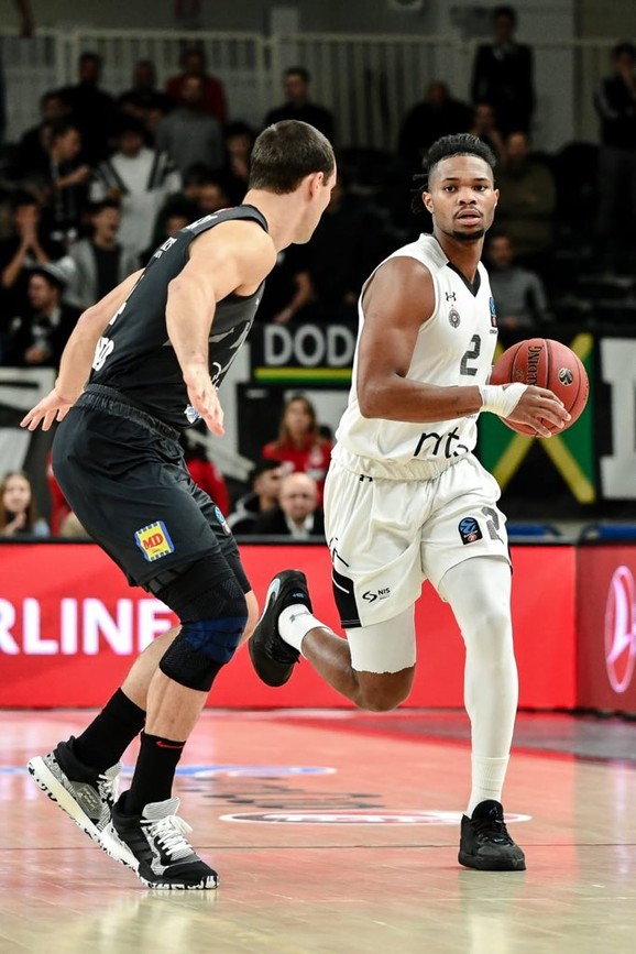 KK Partizan, KK Trento