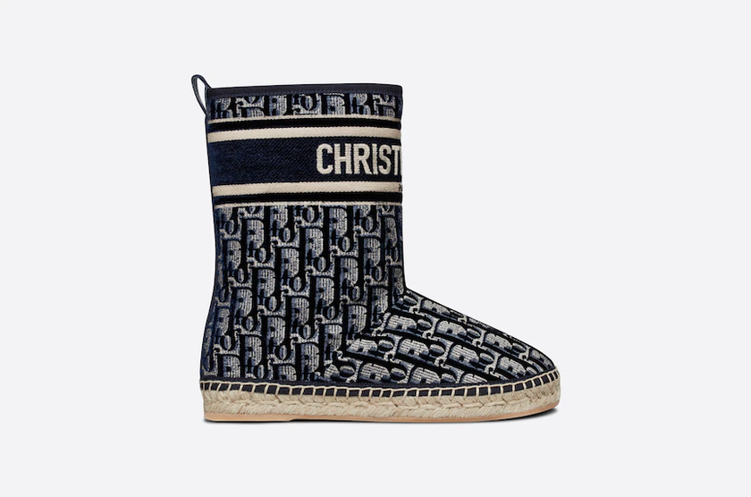 Und für den kompletten Look: Ankleboots von Dior für 990 Franken. 