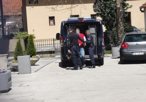 Počelo suđenje Goranu V. zbog brutalnog nasilja nad suprugom u selu Zablaće