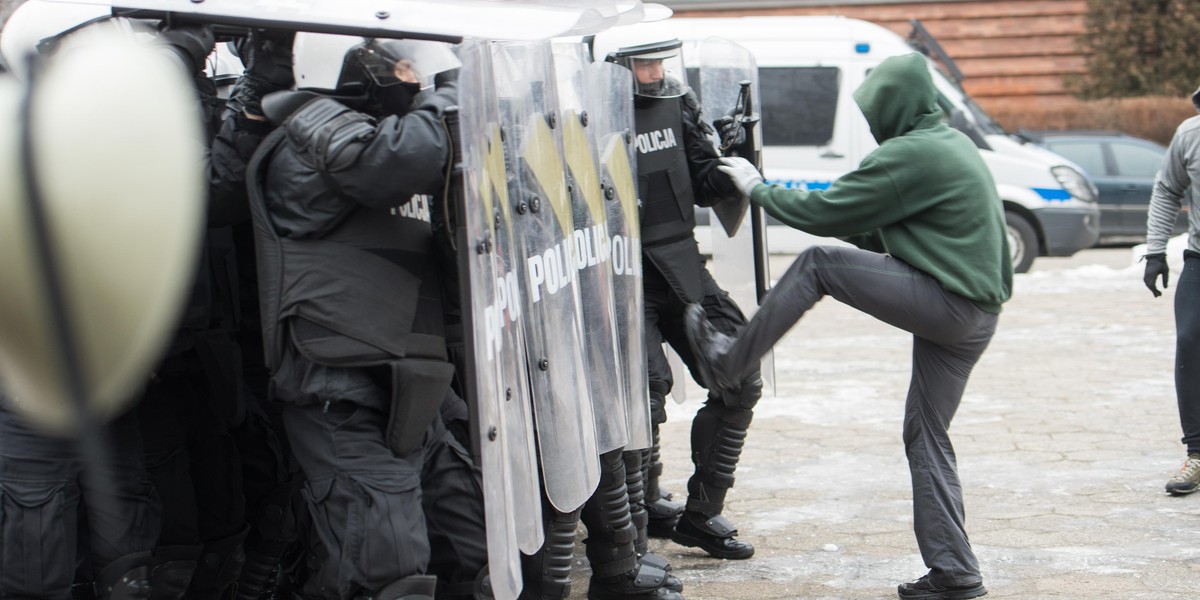 Policja wydała wojnę pseudokibicom