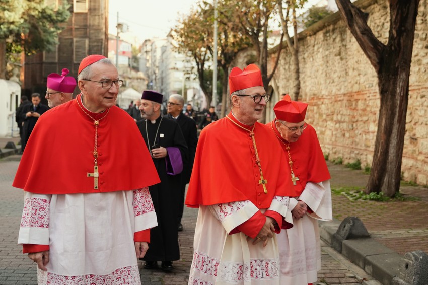 Pjetro Parolin (prvi s leva)