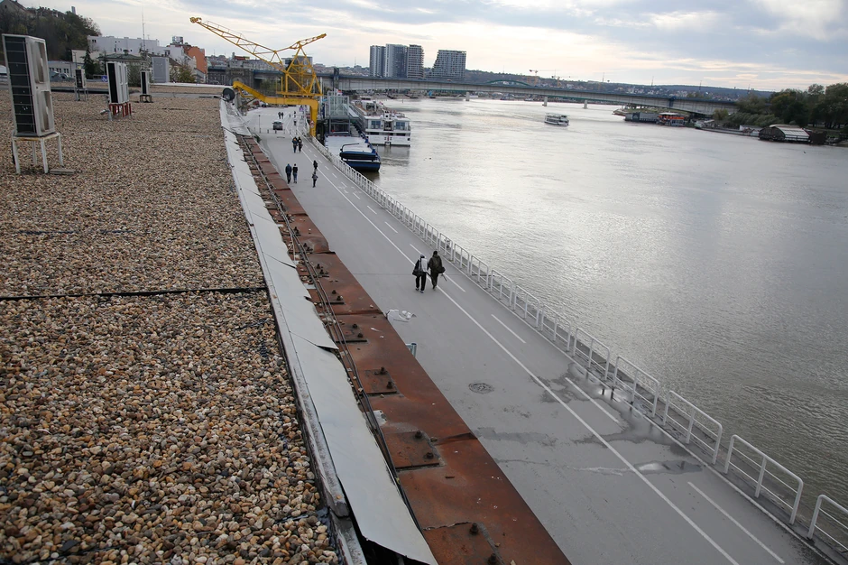 Pretpostavlja se da je muškarac odavde pao