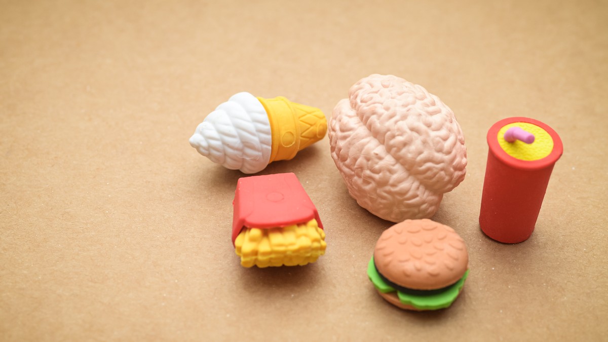 Pržena hrana može da doprinese upalama u mozgu