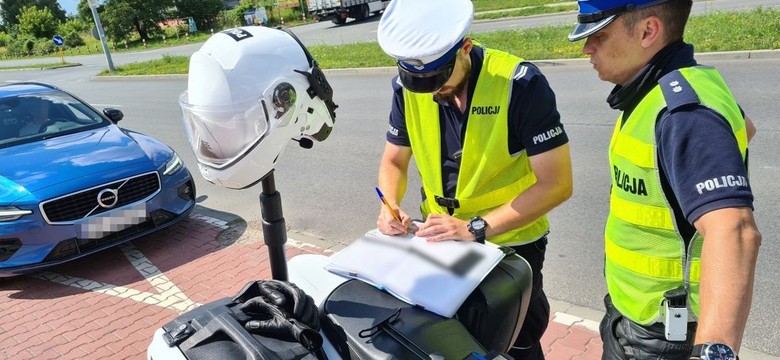 Od 18 czerwca 500 zł kary za nawigację. Ostrzejsze prawo zaskoczy kierowców