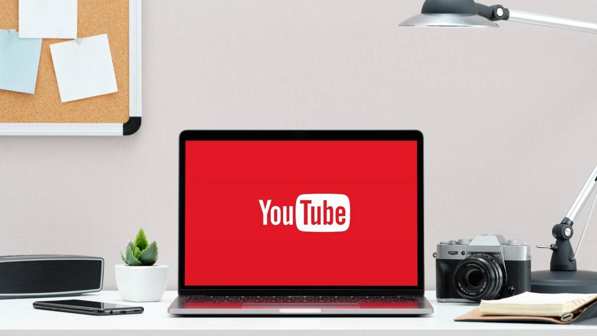 Schimbarea de pe YouTube care a înfuriat lumea: cum arată noul design care mută comentariile în lateral