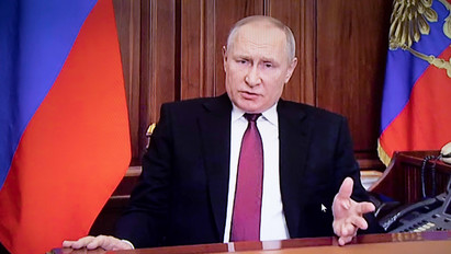 Ez lenne a tragikus igazság? Szakértők állítják: Putyin beleőrült a hosszú Covidba, mielőtt lesújtott Ukrajnára 
