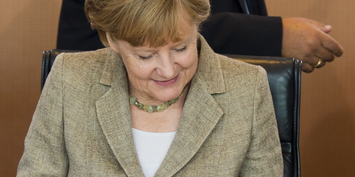 Merkel poparła interwencję wojskową USA w Iraku Wiadomości