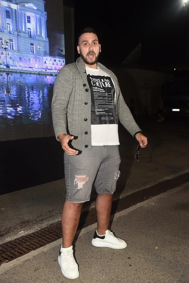 "DOBRU ŽENU NE MOŽE ČOVEK SAM DA NAĐE!" Zola progovorio o supruzi Slobe Vasića, nakon što je pevač napustio psihijatriju