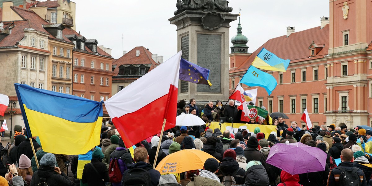 Demonstracja wsparcia dla Ukrainy w Warszawie.