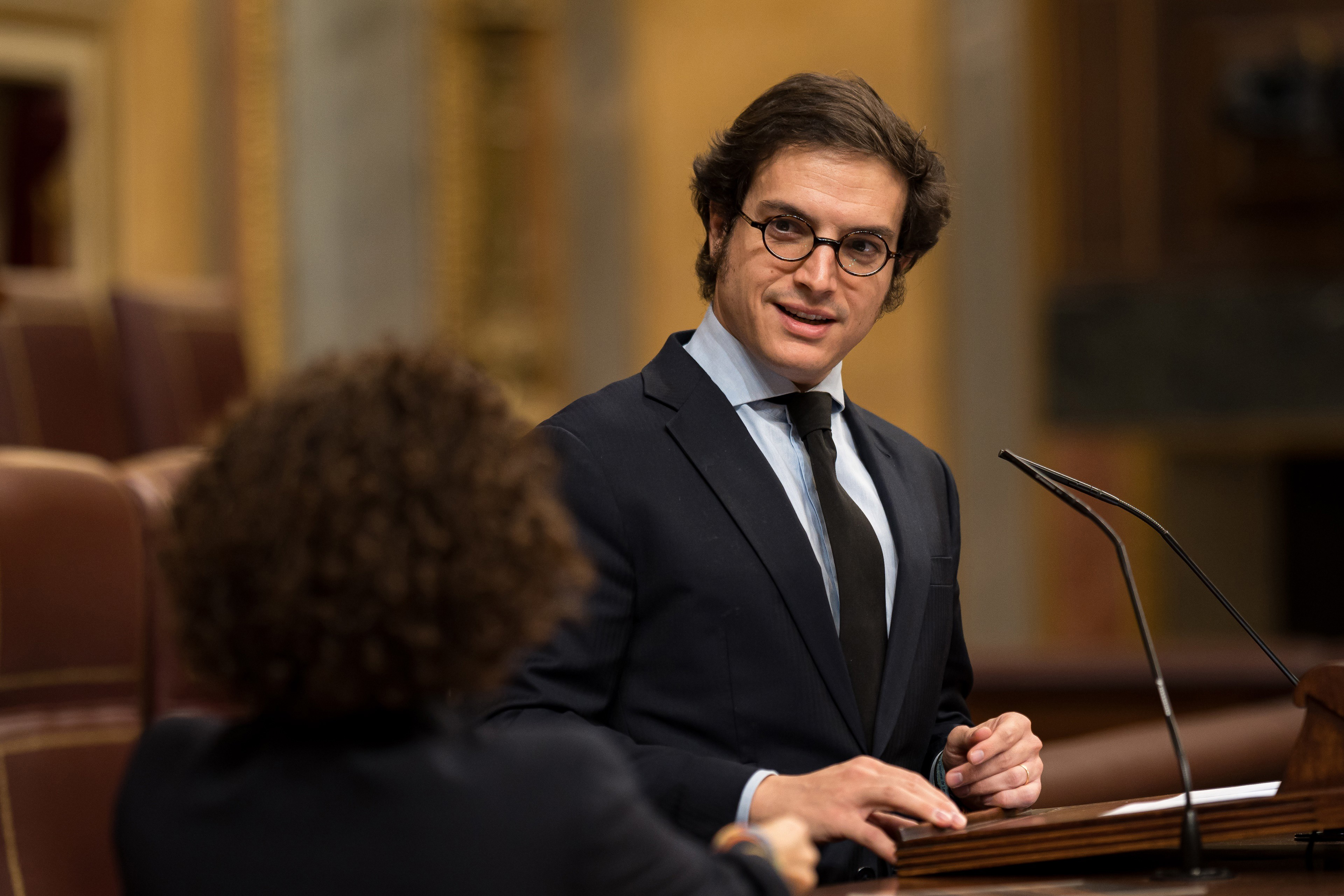 Vox se niega a condenar la dictadura de Franco 50 años después