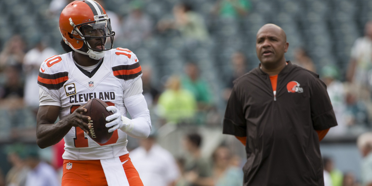 Some people in the Browns reportedly think Robert Griffin III's injury will benefit the team in an unusual way