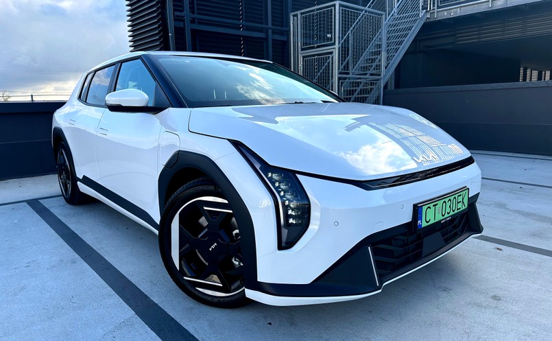 Nowa Kia EV4