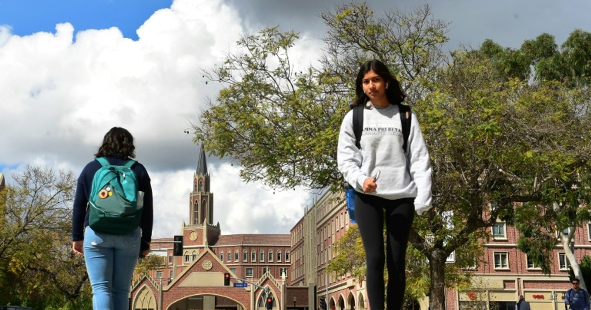 Foreign students fear deportation over Trump visa threat [ARTICLE]