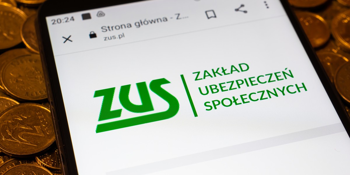 Rząd zadeklarował, że od początku 2023 r. od wszystkich umów płacone będą składki na ZUS.