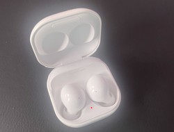 Galaxy Buds 2. Te słuchawki się Samsungowi naprawdę udały