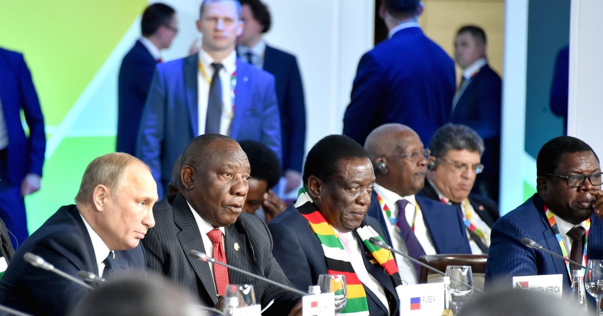 Russia extends long-running military and technical partnership with Southern African regional bloc to 2028