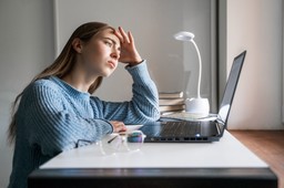 Bardzo trudny quiz z ortografii. 15/15 wyłącznie mistrz trafi