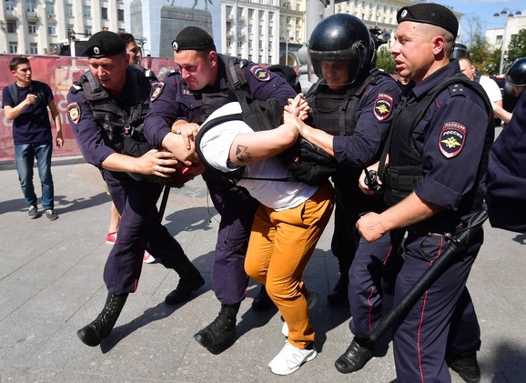 Protesti u Moskvi su surovo gušeni