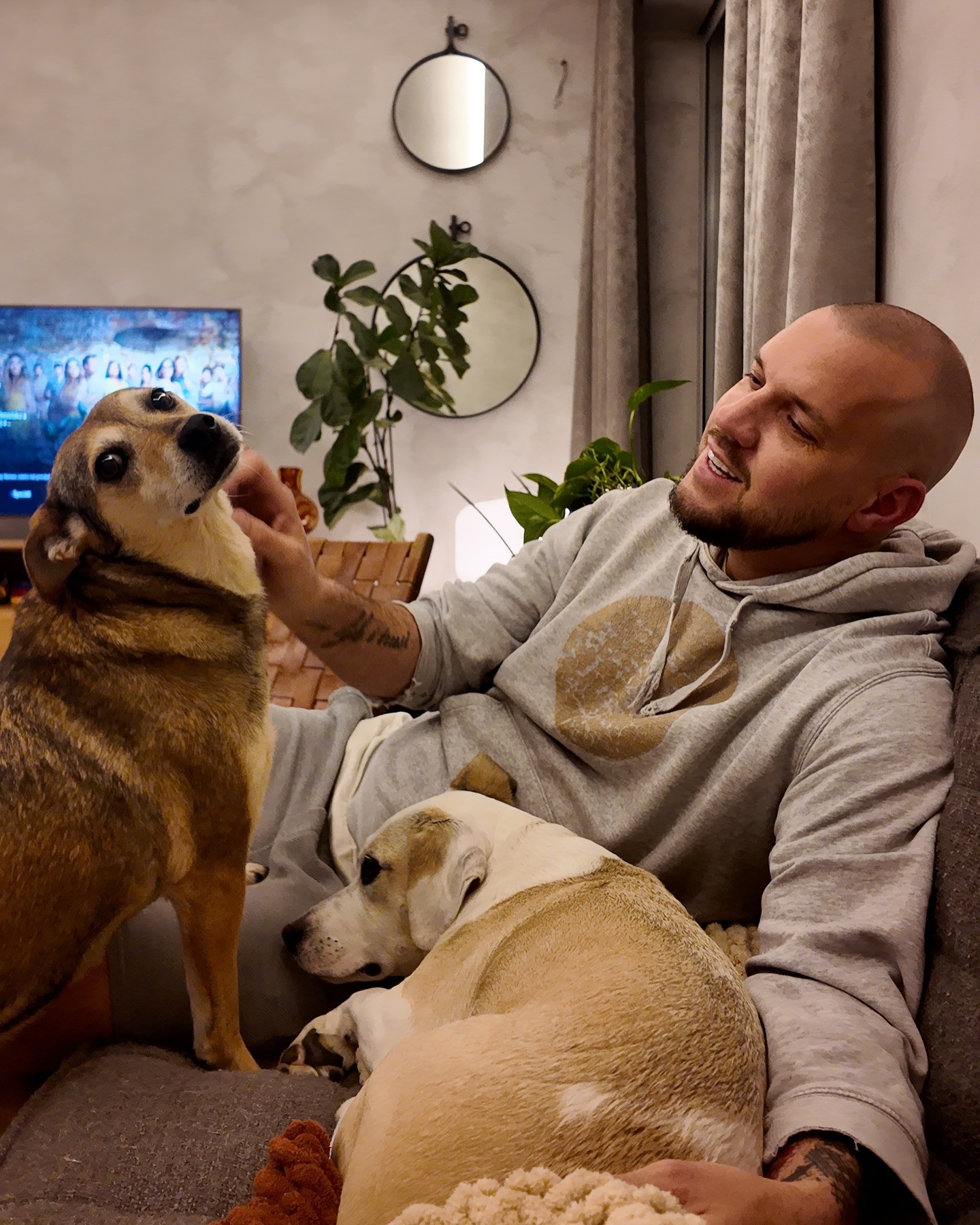 Bývalý moderátor a poslanec NR SR Michal Sabo.