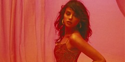Selena Gomez i Rauw Alejandro w "Baila Conmigo"