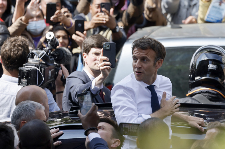 Emmanuel Macron w Cergy (27.04.2022 r.)