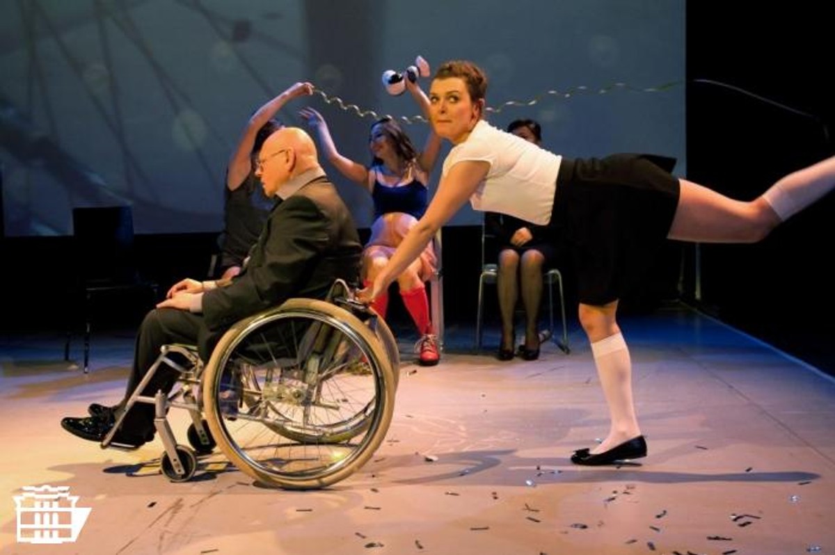 "Ene due rike fake" fot. Monika Lisiecka/Teatr Polski w Poznaniu