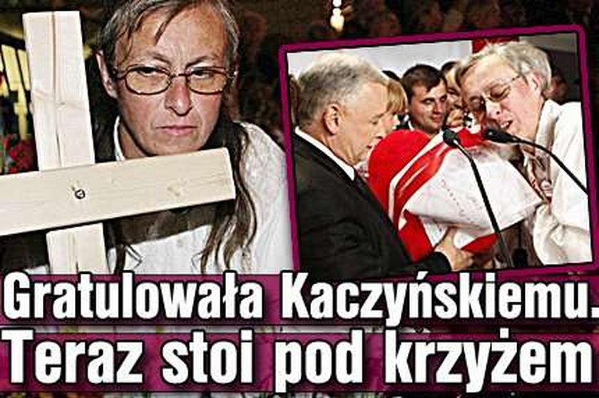 Gratulowała Kaczyńskiemu. Teraz stoi pod krzyżem