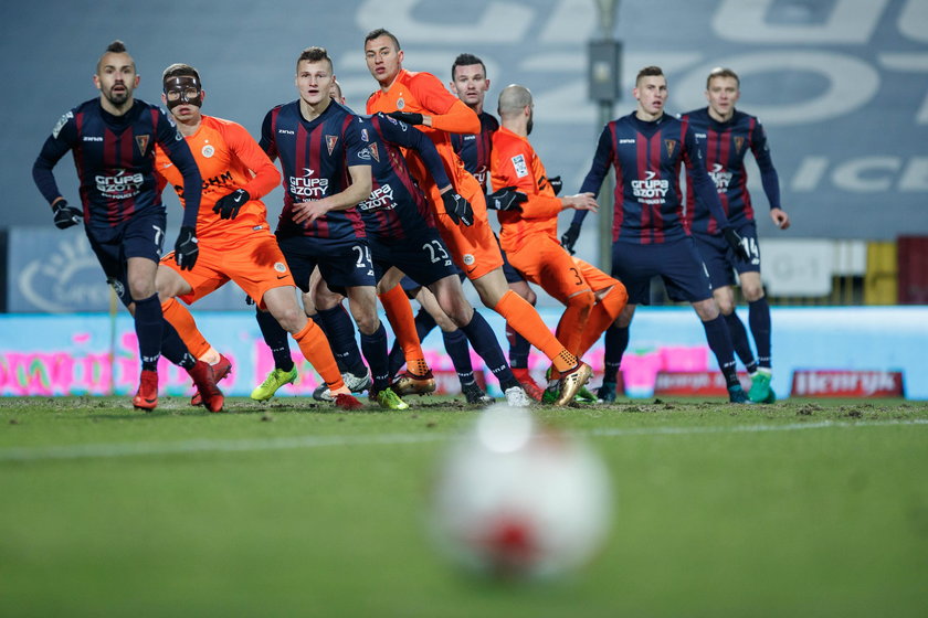 Pilka nozna. Ekstraklasa. Pogon Szczecin - Zaglebie Lubin. 10.12.2017