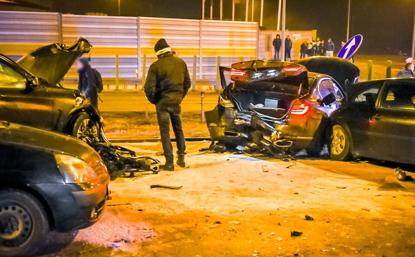 Miejsce wypadku, w którym uczestniczył samochód z ministrem obrony narodowej Antonim Macierewiczem