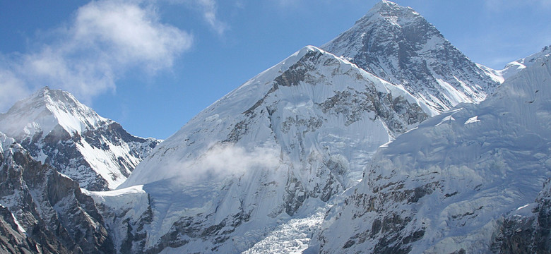 Everest zostanie zamknięty po tragicznej lawinie na kilka miesięcy? Szerpowie protestują