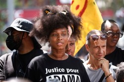 Francja znów wrze. Protesty przeciwko... zakazom zgromadzeń