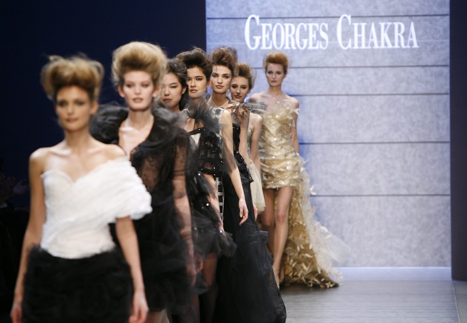 FRANCE FASHION HAUTE COUTURE