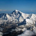 Kolejki na Mount Everest. Wydano rekordową liczbę pozwoleń