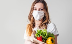 Niejedzący mięsa są mniej narażeni na ciężki przebieg COVID-19