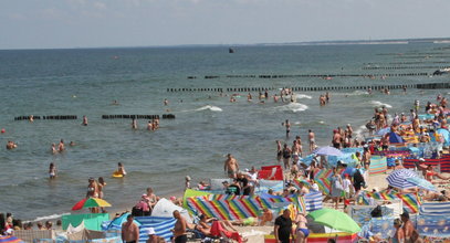 Popis bezmyślności na plaży w Mielnie. Dramatyczny finał. Wszystko widać na nagraniu