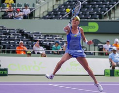 WTA w Miami: Świetny pierwszy set. Potem Radwańska grała coraz gorzej. Polka odpadła w 1/8 finału