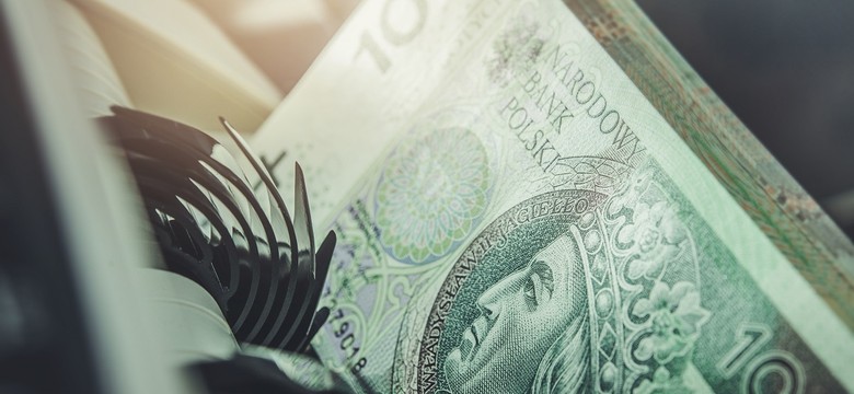 666 złotych podwyżki dla pracowników samorządowych. Kto ją sfinansuje?