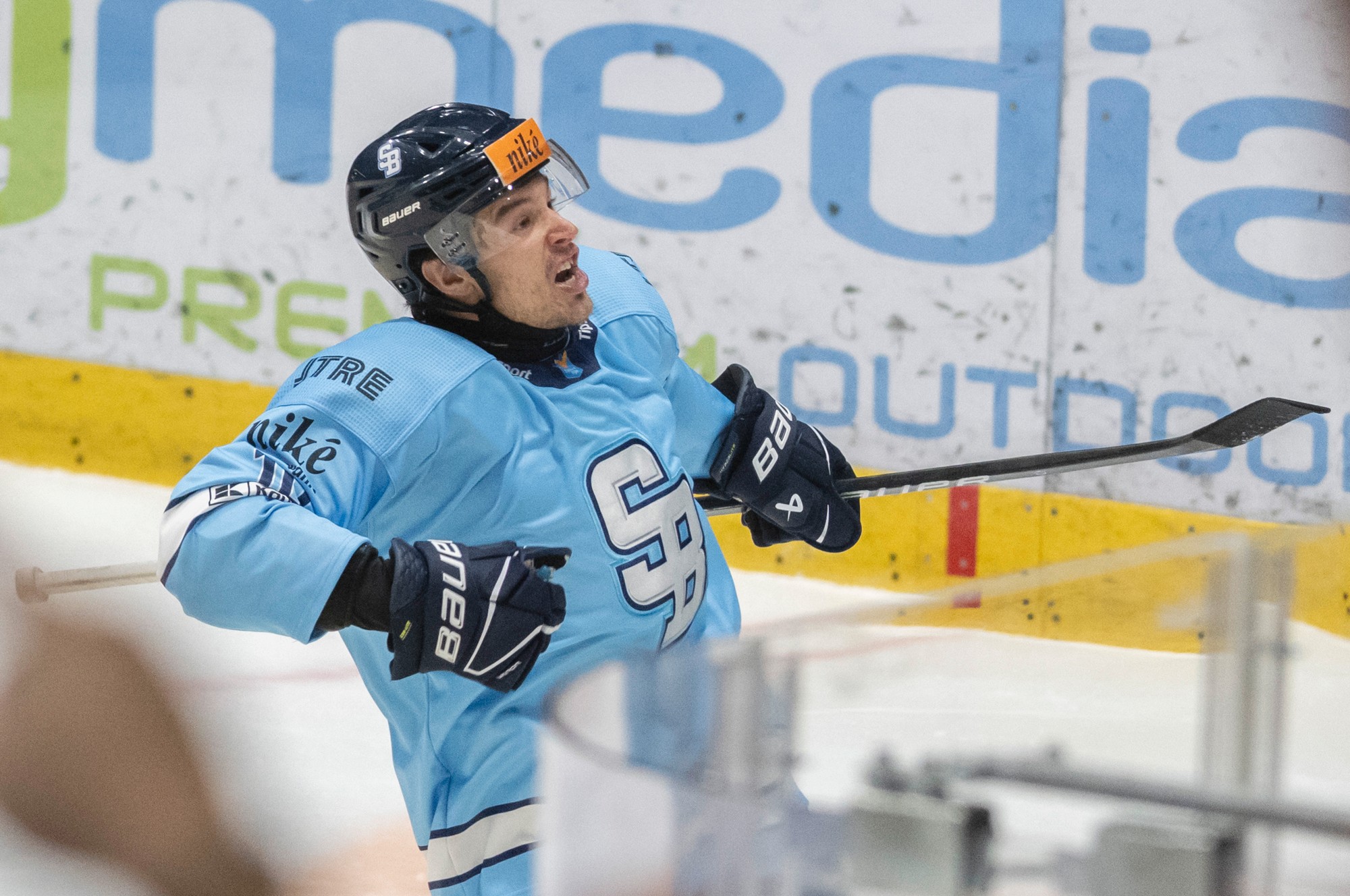 Ryan Dmowski (Slovan) sa teší z gólu. 
